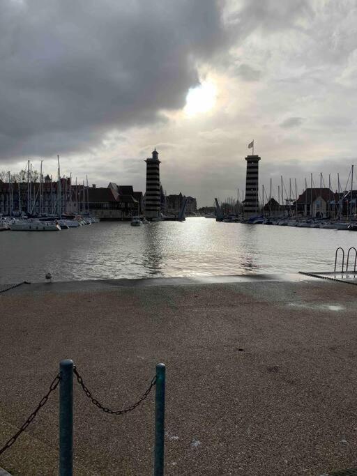 Charme Et Vue Appartement Deauville